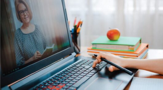 اهمیت برگزاری کلاس خصوصی آنلاین