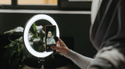 تجهیزات نورپردازی برای کلاس آنلاین