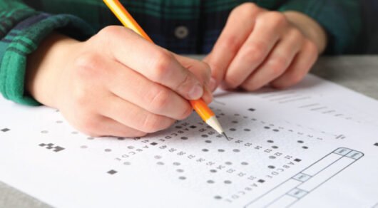 مقایسه آزمون های دکتری